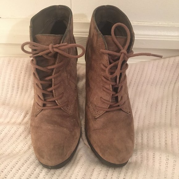 White Mountain Suede Lace Up Booties - Picture 3 of 5